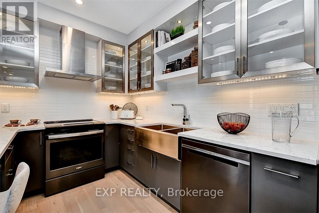 2201 - 3600 Brian Coburn Boulevard, Ottawa, Ontario  K4A 0M7 - Photo 12 - X12113411