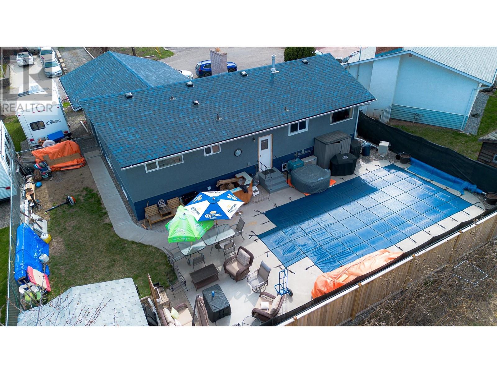 Property at 664 Seton Place image 4