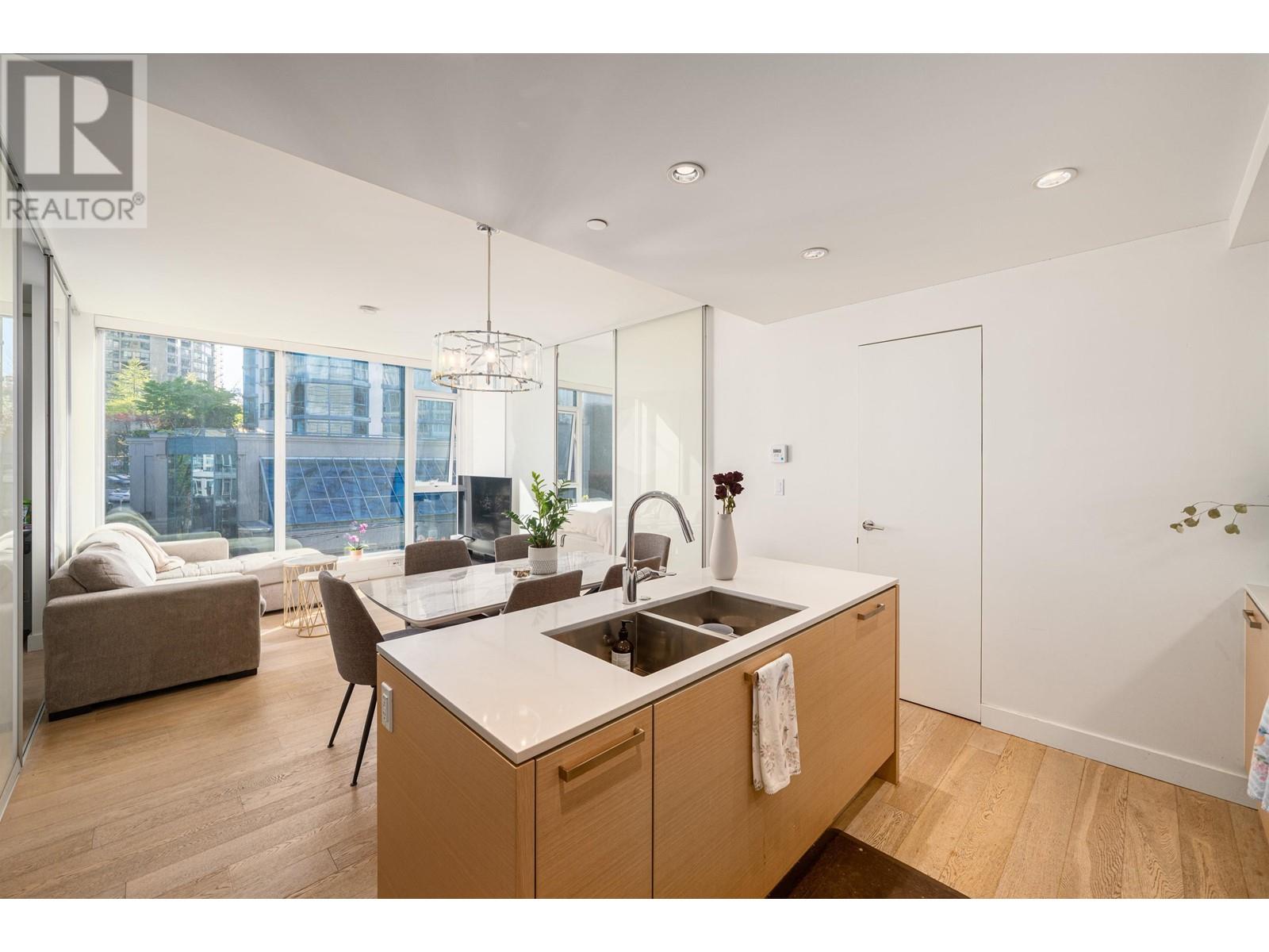 403 1409 W Pender Street, Vancouver, British Columbia  V6G 2S3 - Photo 10 - R2996294