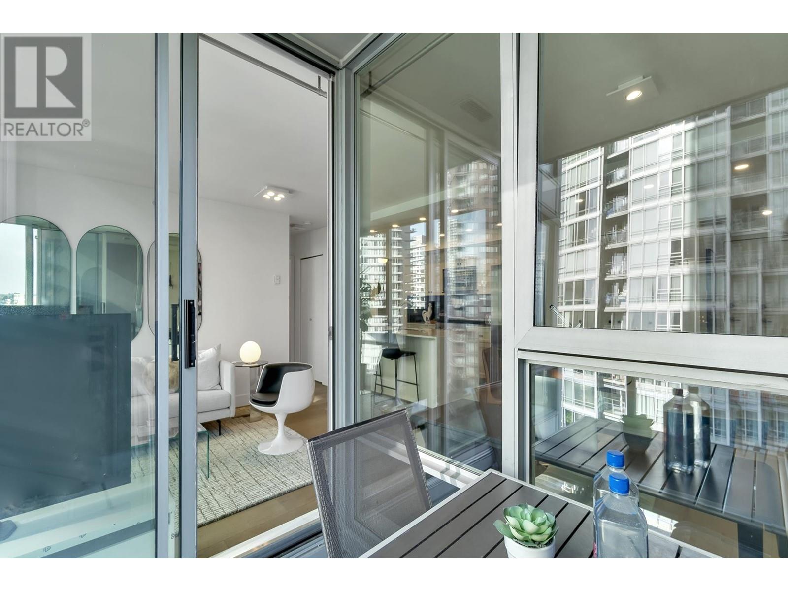 1905 1438 Richards Street, Vancouver, British Columbia  V6Z 3B8 - Photo 21 - R2996297