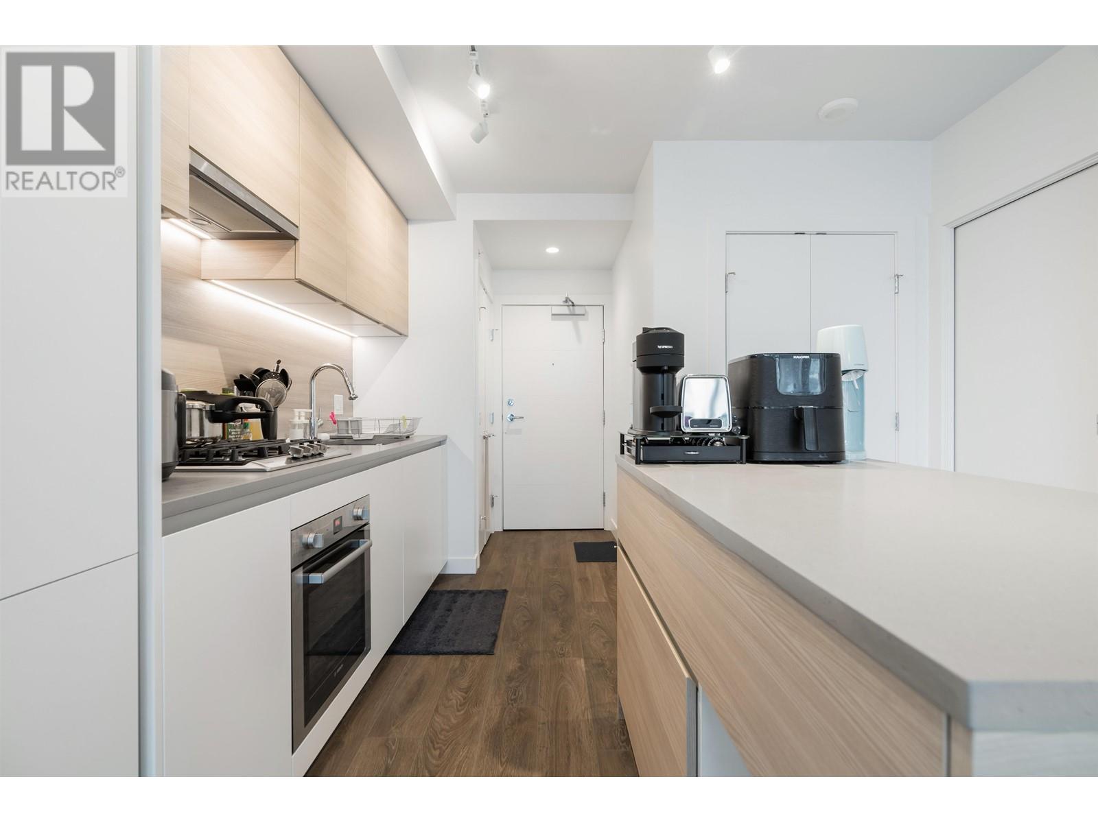 2601 652 Whiting Way, Coquitlam, British Columbia  V3J 0K3 - Photo 16 - R2996326