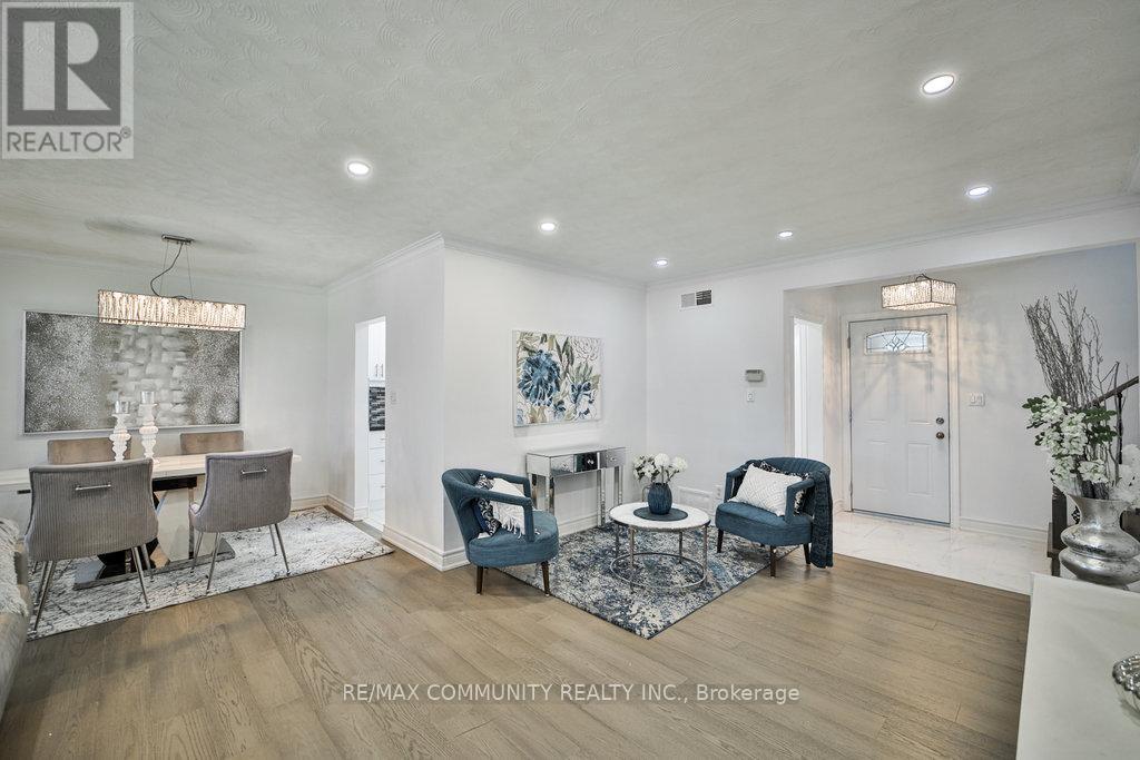 Property at 29 PORTICO DRIVE image 4