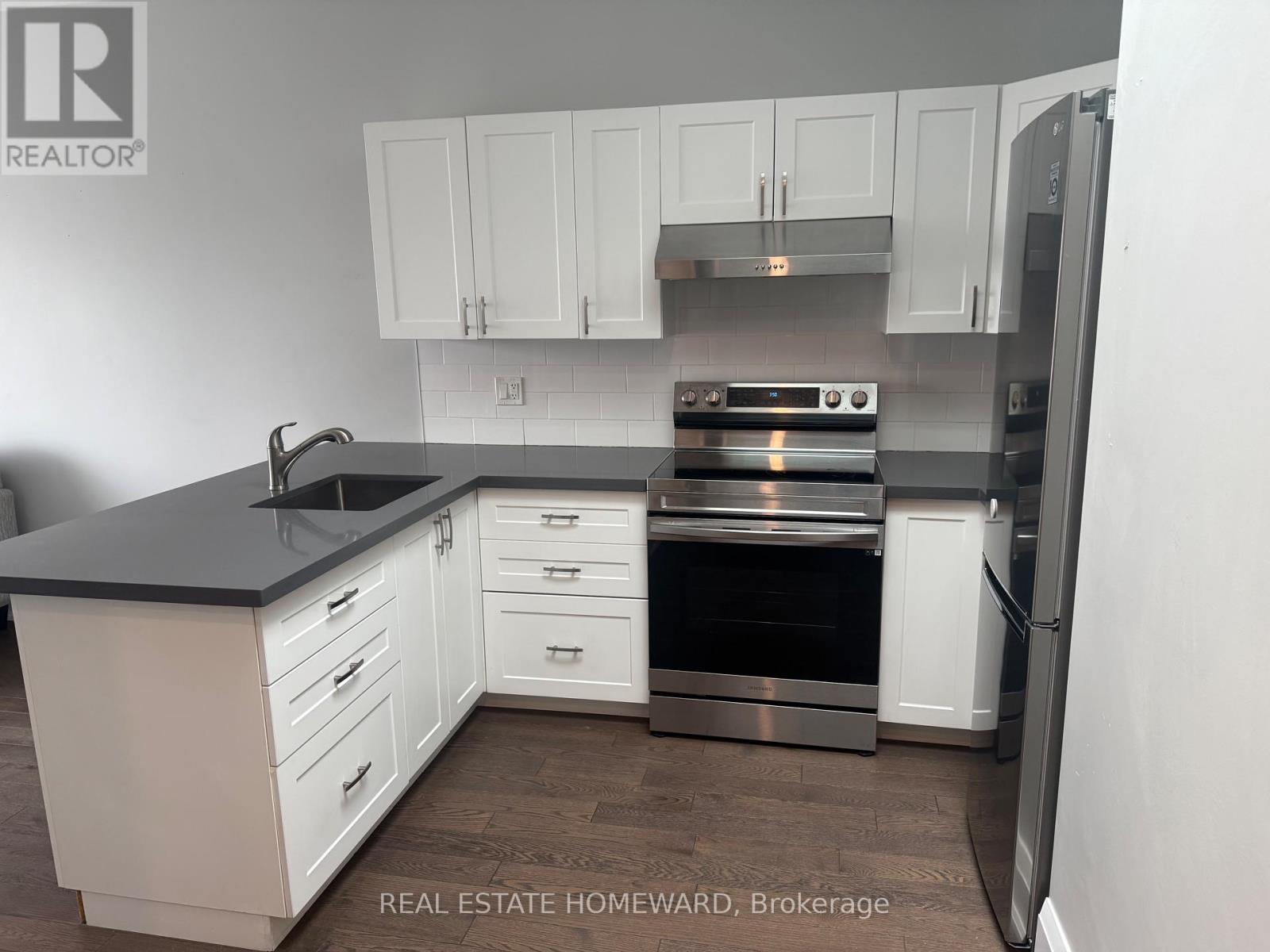 Apt 4 - 611 Danforth Avenue, Toronto, Ontario  M4K 1R2 - Photo 1 - E12113399