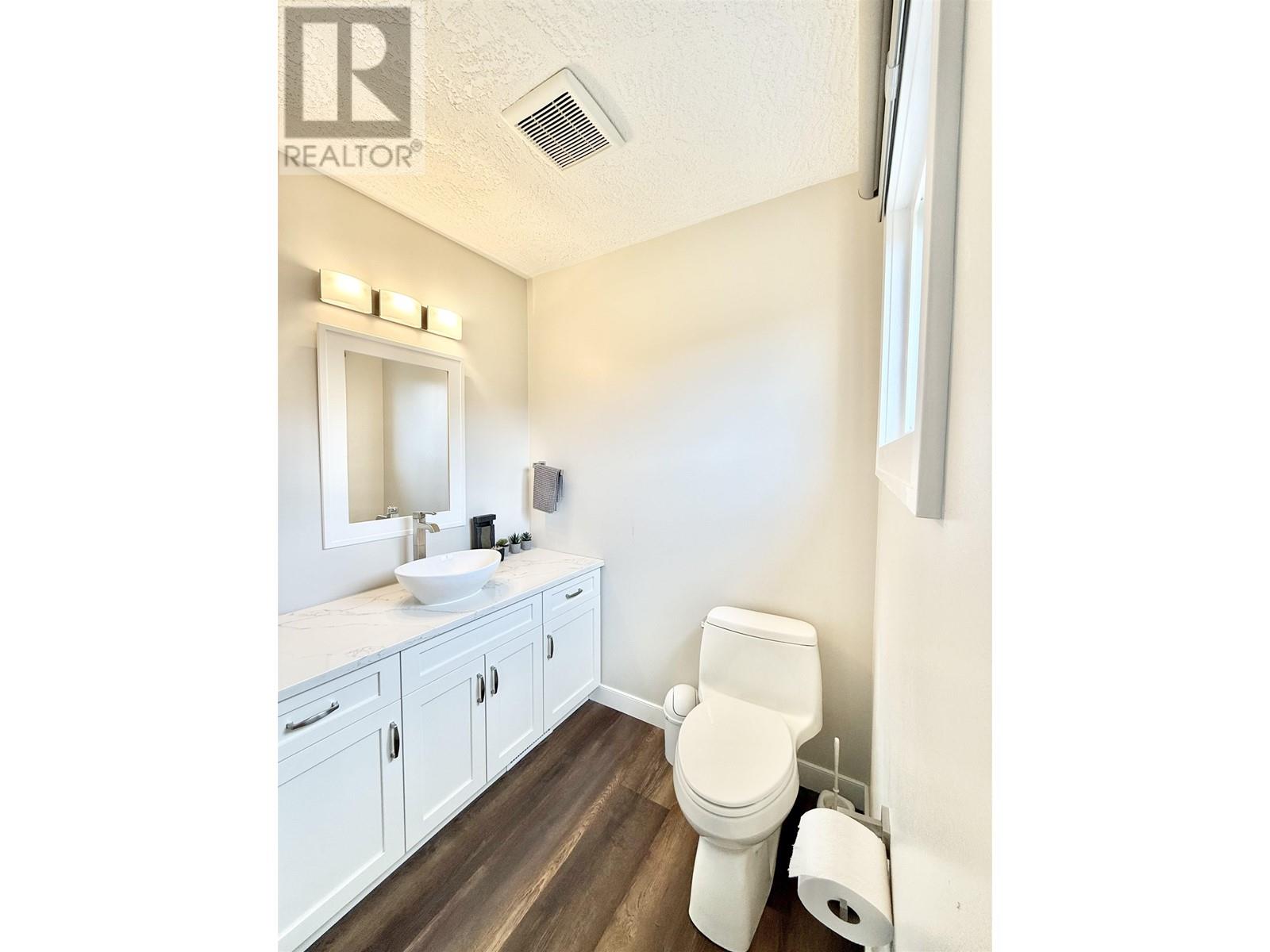 4690 Simcoe Loop, Smithers, British Columbia  V0J 2N2 - Photo 13 - R2995919