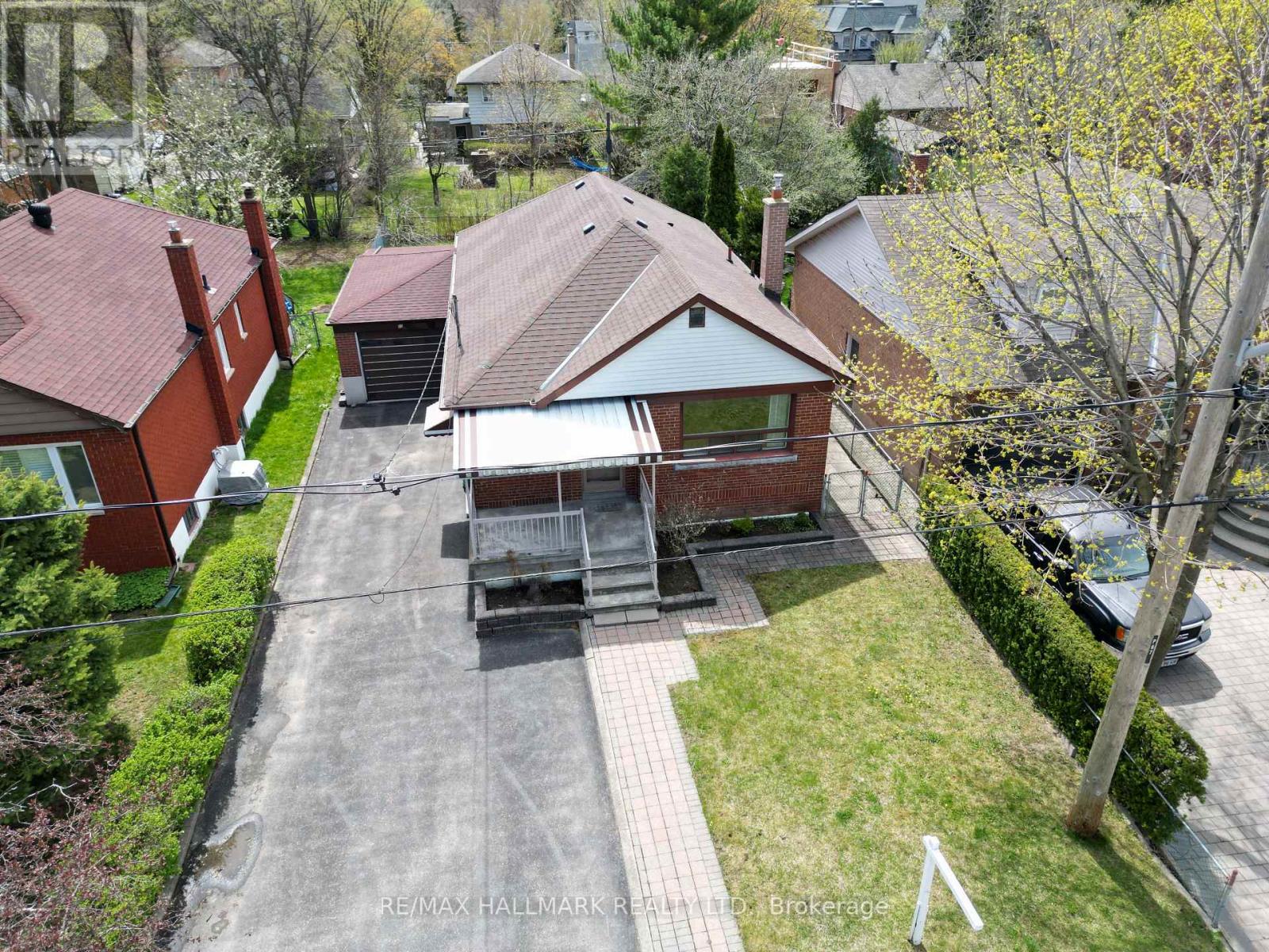 65 Cadillac Avenue, Toronto, Ontario  M3H 1S4 - Photo 3 - C12113177