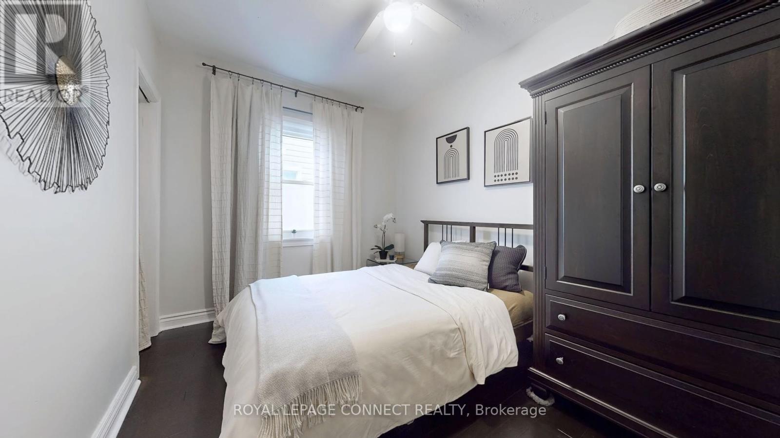 242 Gledhill Avenue, Toronto, Ontario  M4C 5L2 - Photo 14 - E12111269