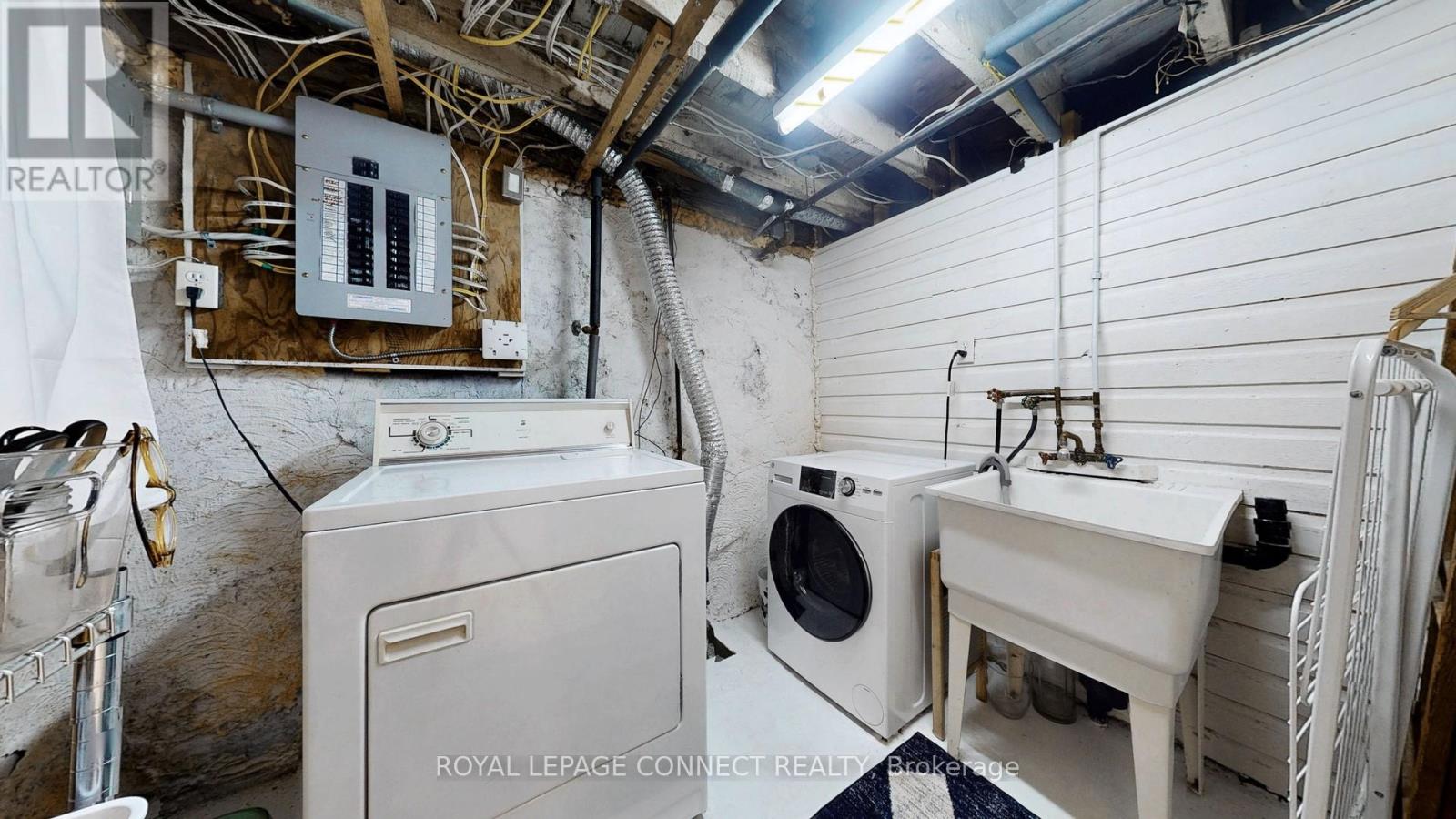 242 Gledhill Avenue, Toronto, Ontario  M4C 5L2 - Photo 26 - E12111269