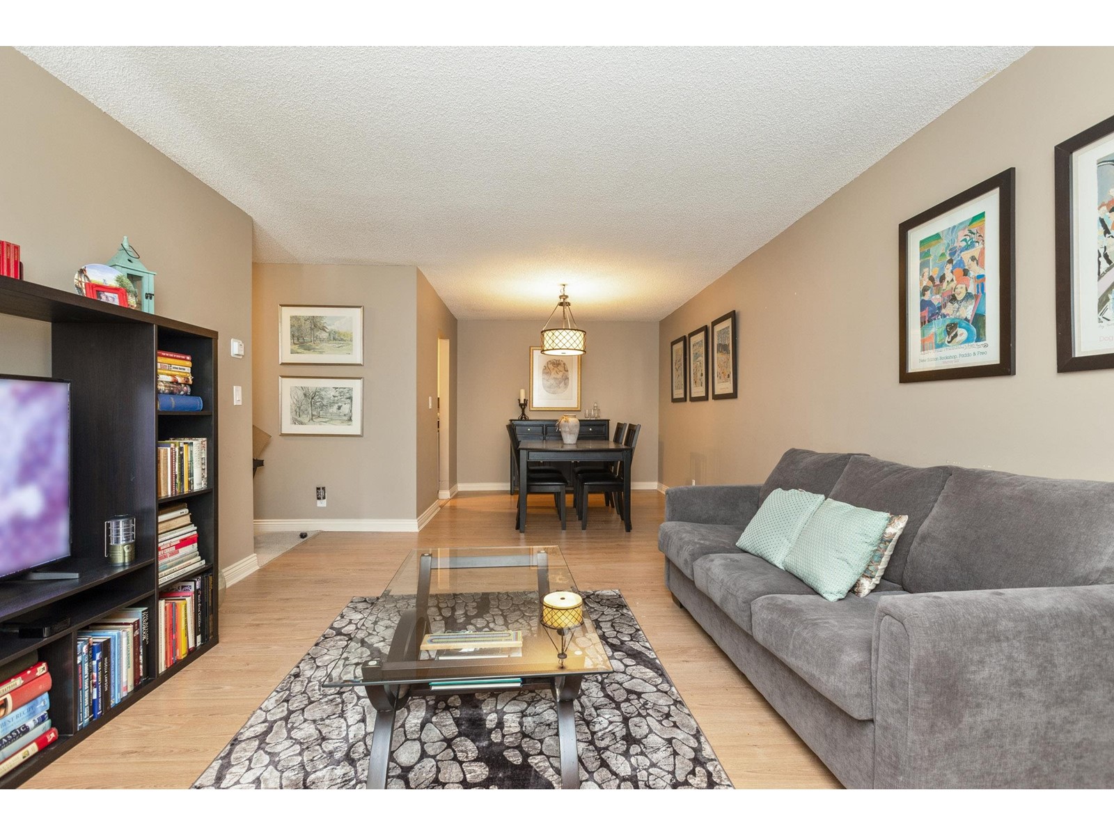 Property at 206 1740 SOUTHMERE CRESCENT image 4