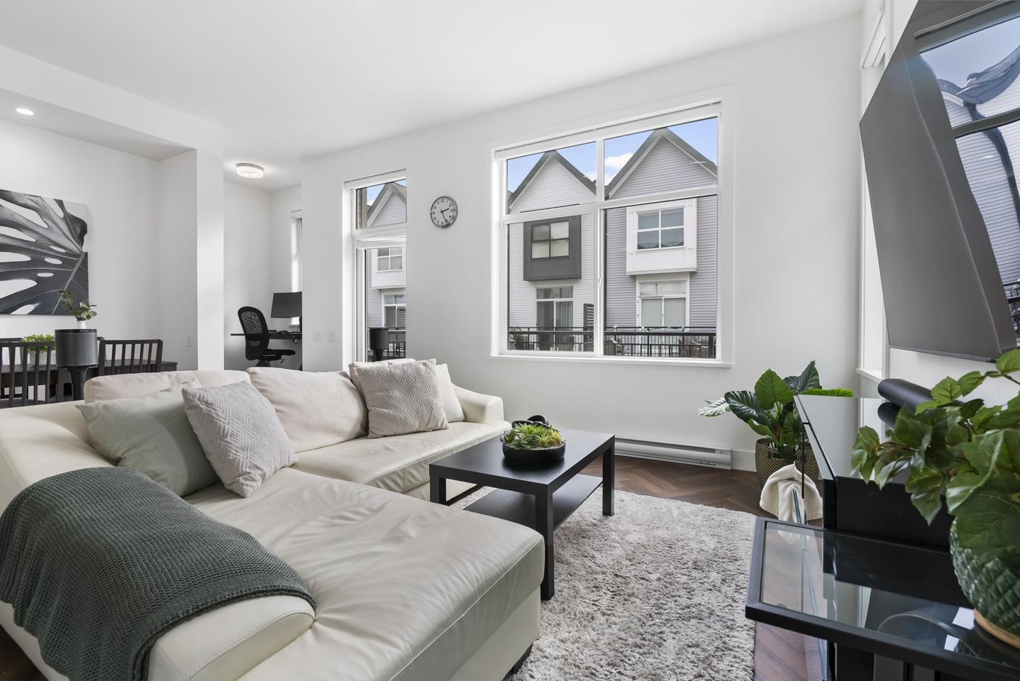 Property at 20 17555 57A AVENUE image 3