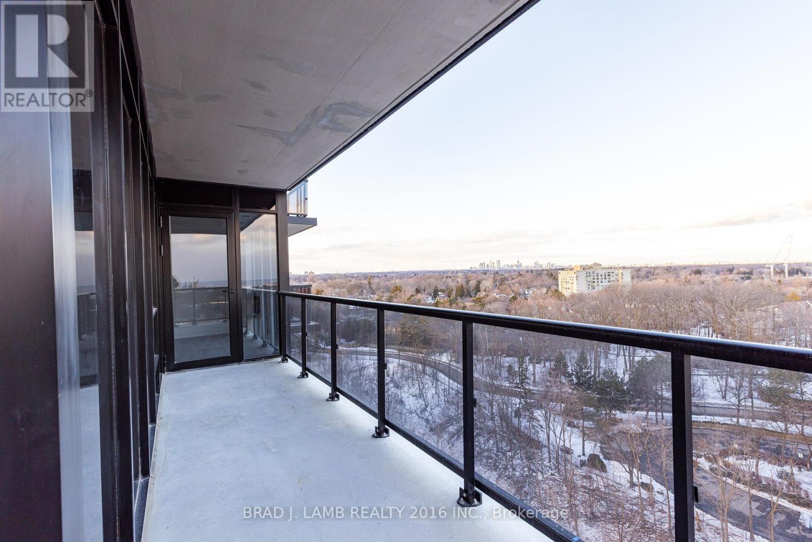 1204 - 1035 Southdown Road, Mississauga, Ontario  L5J 0A3 - Photo 29 - W12113369