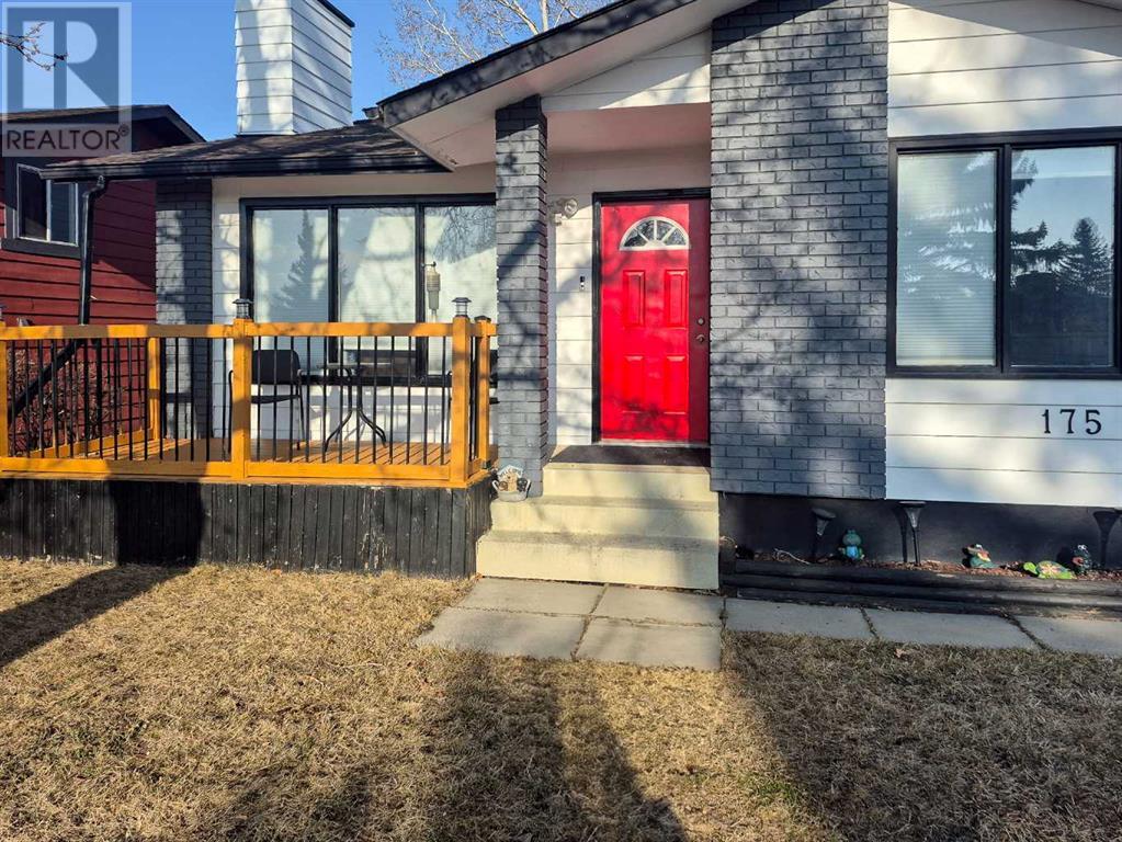 175 Carr Crescent, Okotoks, Alberta  T1S 1E3 - Photo 2 - A2205542