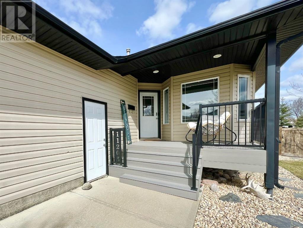 Property at 11205 88C Street image 3