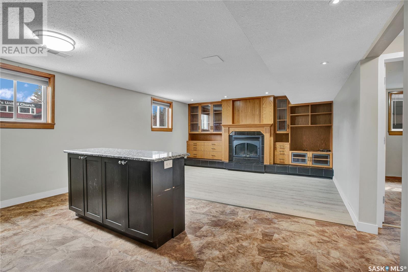 2618 Clarence Avenue S, Saskatoon, Saskatchewan  S7J 1M4 - Photo 17 - SK004171