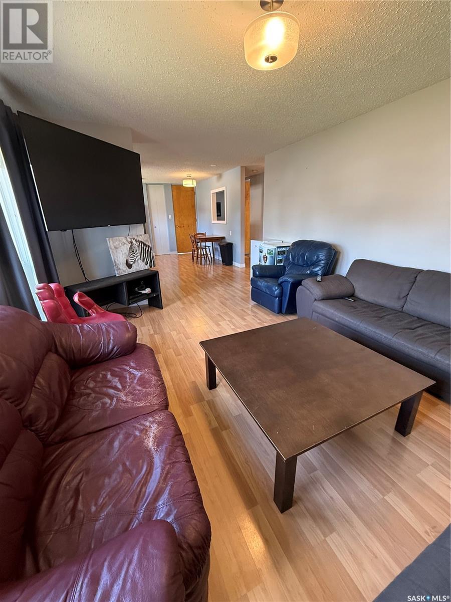 56 Lindsay Drive, Saskatoon, Saskatchewan  S7H 3E1 - Photo 4 - SK004064