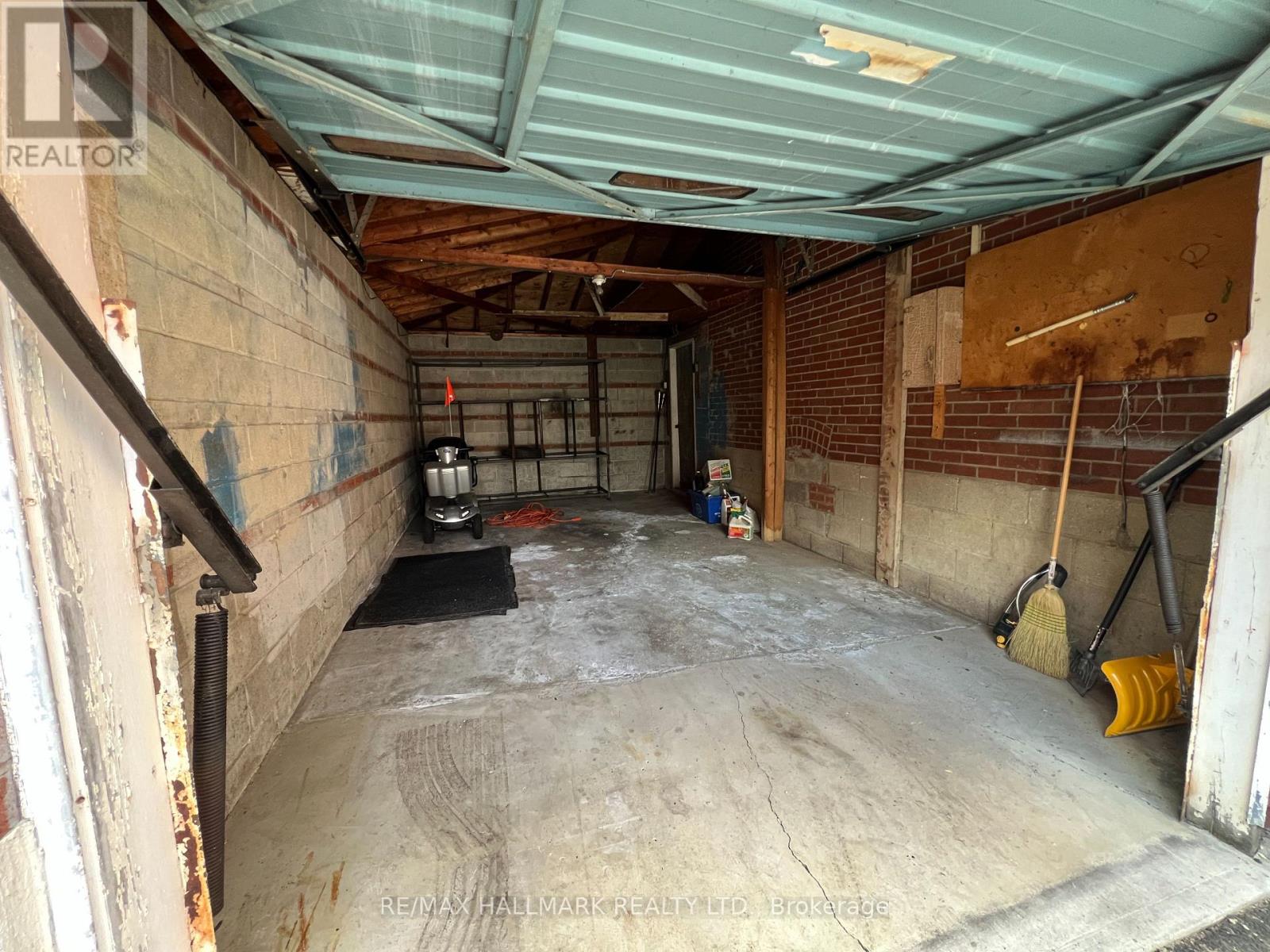 65 Cadillac Avenue, Toronto, Ontario  M3H 1S4 - Photo 41 - C12113177