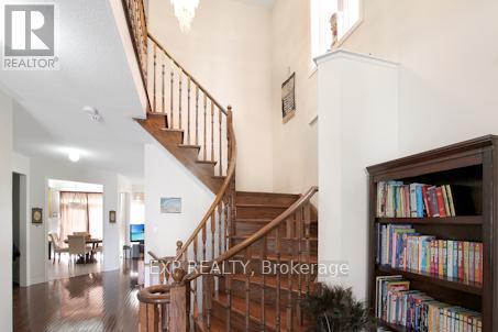 4 Tennant Drive, Brampton, Ontario  L6R 0E5 - Photo 6 - W12107071