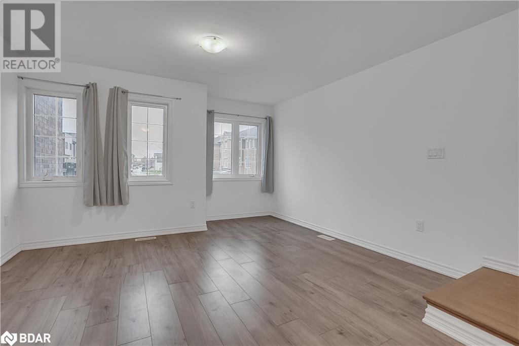49 Pumpkin Corner Crescent, Barrie, Ontario  L9J 0T7 - Photo 16 - 40721431