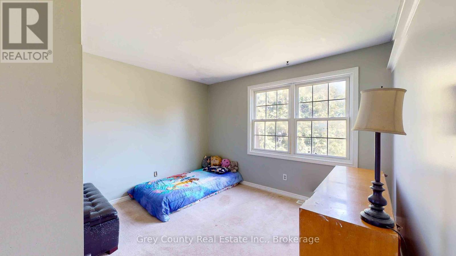 102 Glenwood Place, West Grey, Ontario  N0C 1H0 - Photo 21 - X12113548