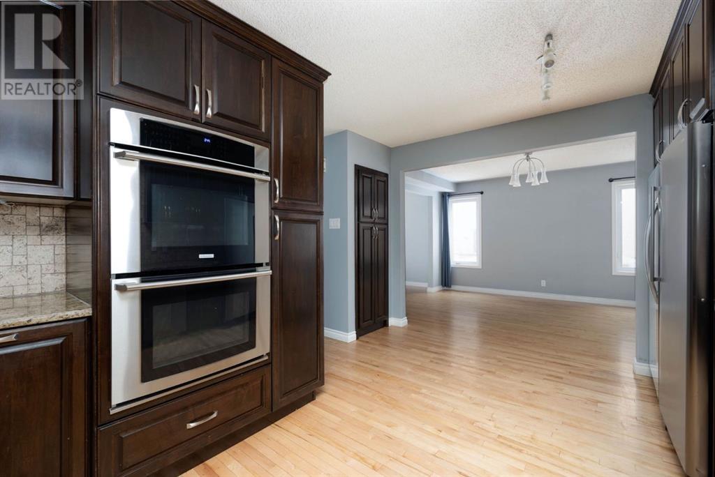 Property at 122 Silver Springs Drive image 5