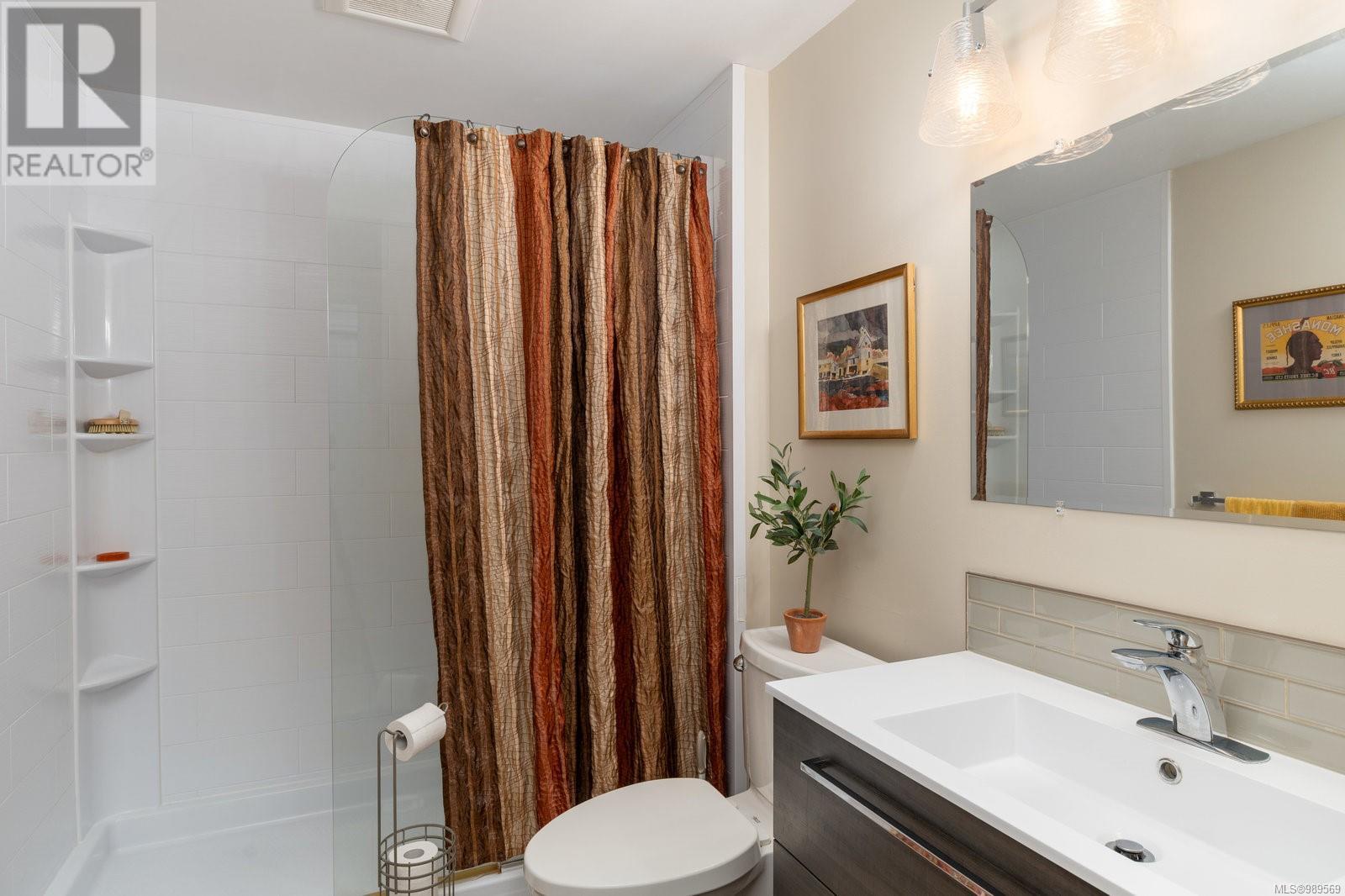 114 50 Songhees Rd, Victoria, British Columbia  V9A 7J4 - Photo 21 - 989569