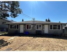 913 Falmouth Rd Quadra
