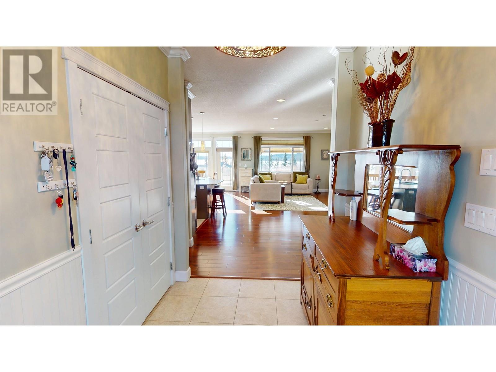 Property at 1625 STONEY PARK ROAD image 3