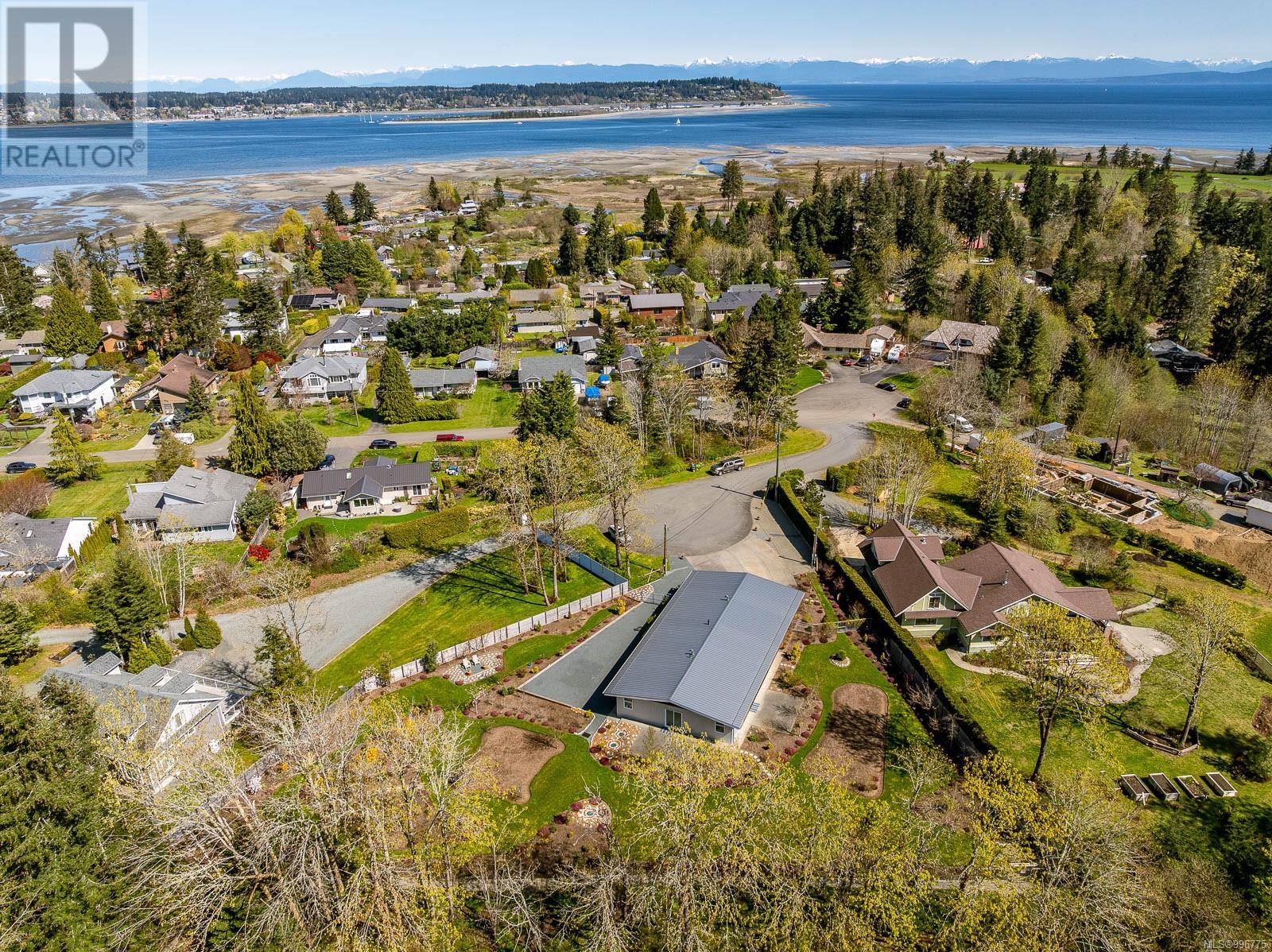3767 Maple Lane, Royston, British Columbia  V0R 2V0 - Photo 73 - 996775