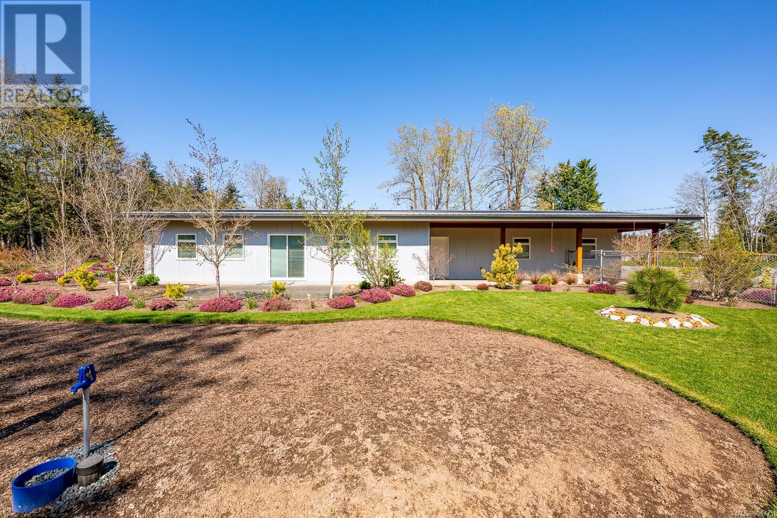 3767 Maple Lane, Royston, British Columbia  V0R 2V0 - Photo 13 - 996775