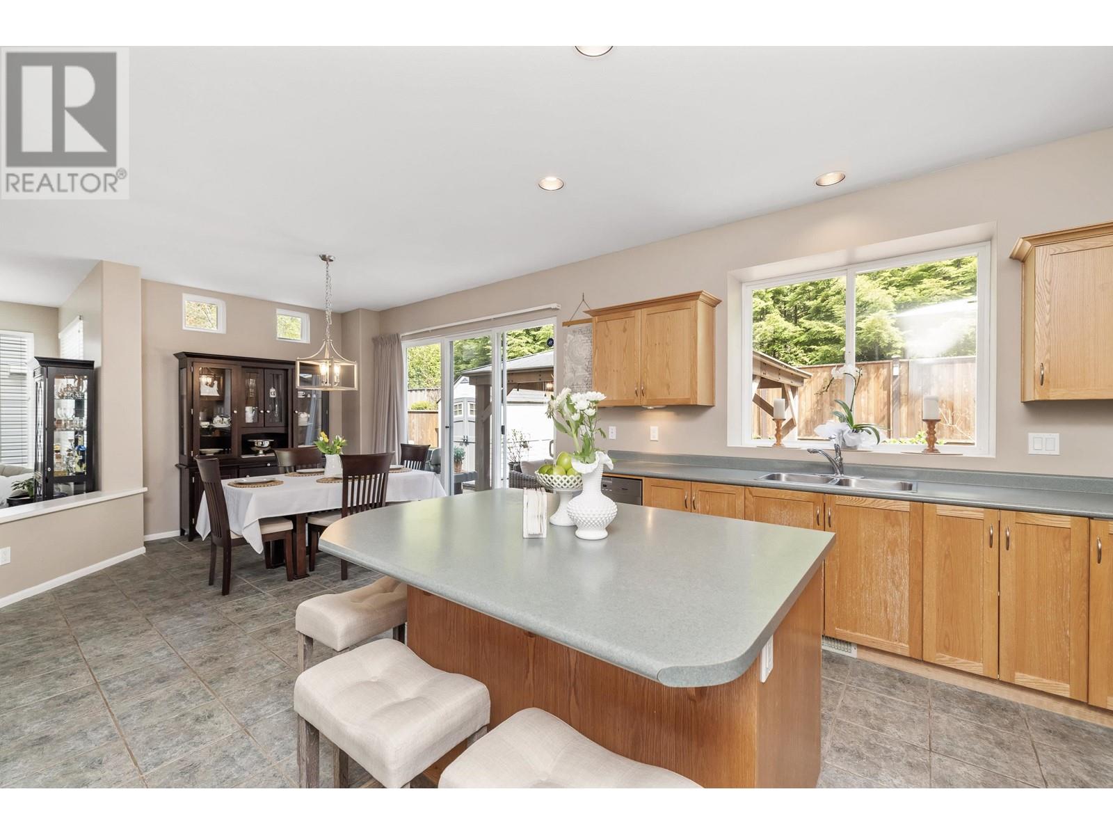 2529 Platinum Lane, Coquitlam, British Columbia  V3E 3L1 - Photo 13 - R2996349