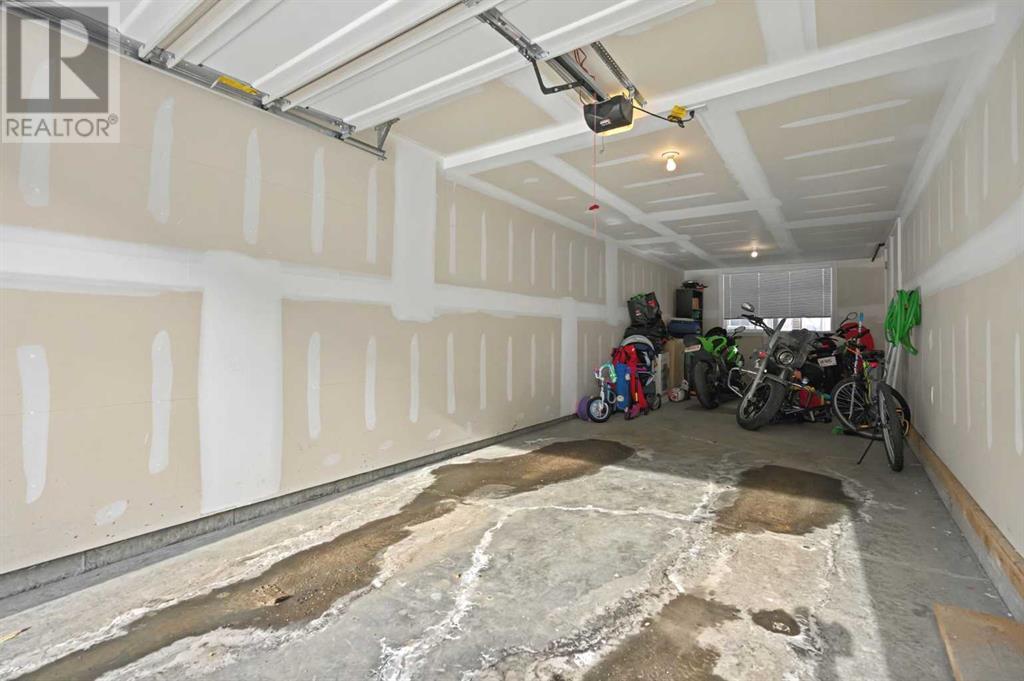 112 Legacy Path Se, Calgary, Alberta  T2X 4H9 - Photo 2 - A2212002