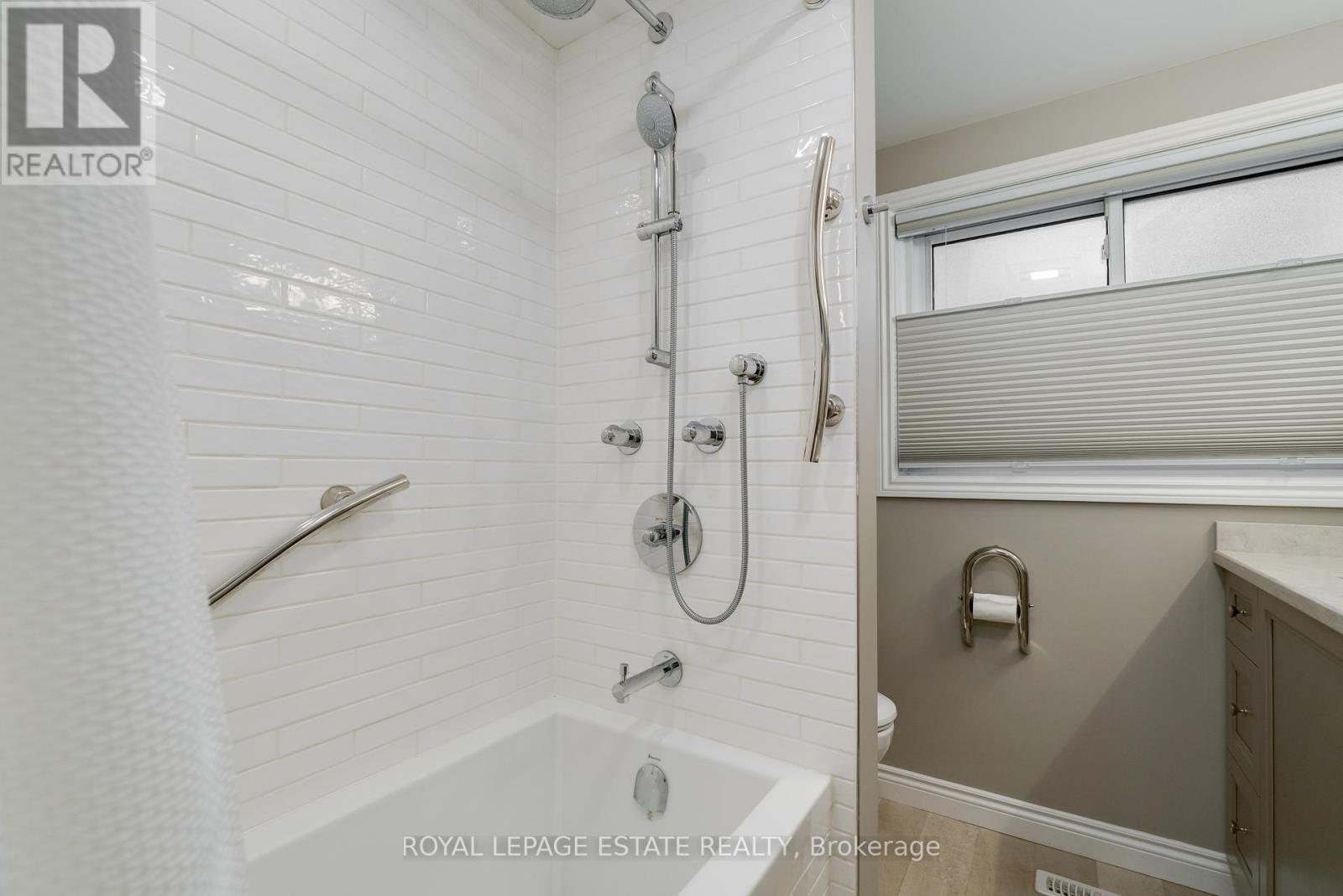 33 Burrells Road, Ajax, Ontario  L1S 2V3 - Photo 28 - E12113546