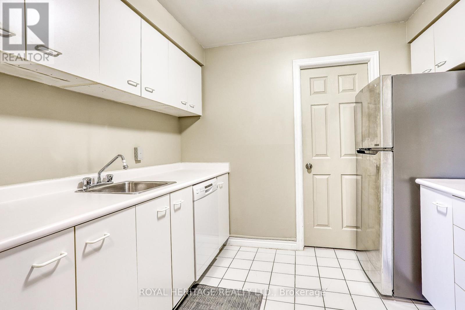 217 - 189 Lake Driveway W, Ajax, Ontario  L1S 7J1 - Photo 4 - E12113560