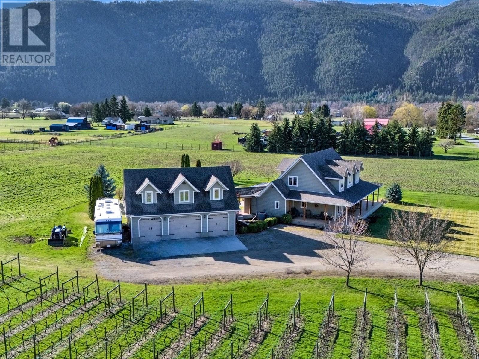 6240 Nursery Road, Grand Forks, British Columbia