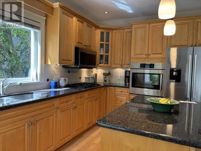 1888 W 14th Avenue, Vancouver, British Columbia  V6J 2J9 - Photo 27 - R2996260