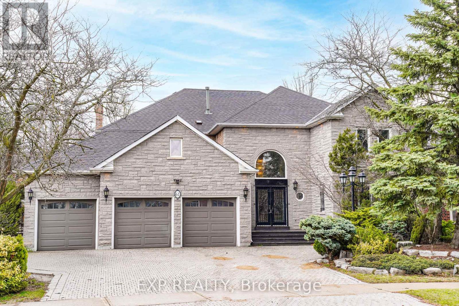 Property at 61 GLENAYR ROAD image 1