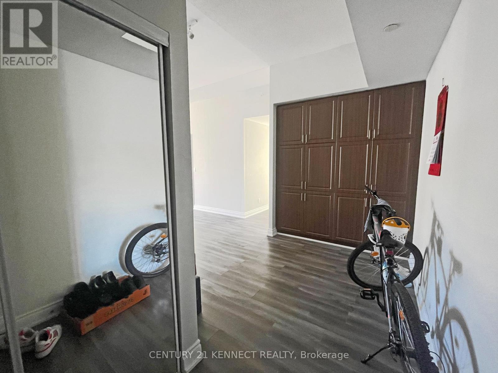 902 - 89 South Town Centre Boulevard, Markham, Ontario  L6G 0E8 - Photo 10 - N12113425