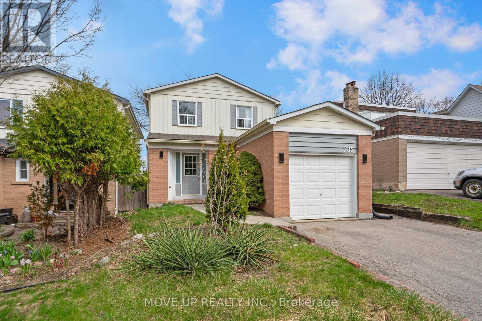 785 PAM CRESCENT, Newmarket, Ontario