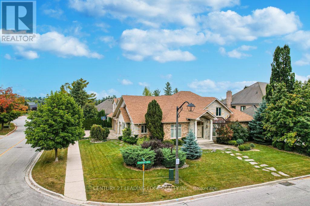 Property at 7 LONGVIEW CRESCENT image 2