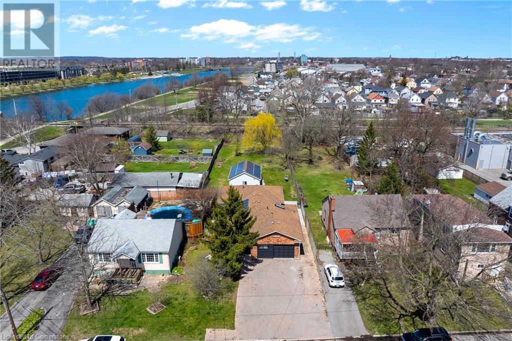 70 Seventh Street, Welland, Ontario L3B 5B7 - Photo 4 - 40721089