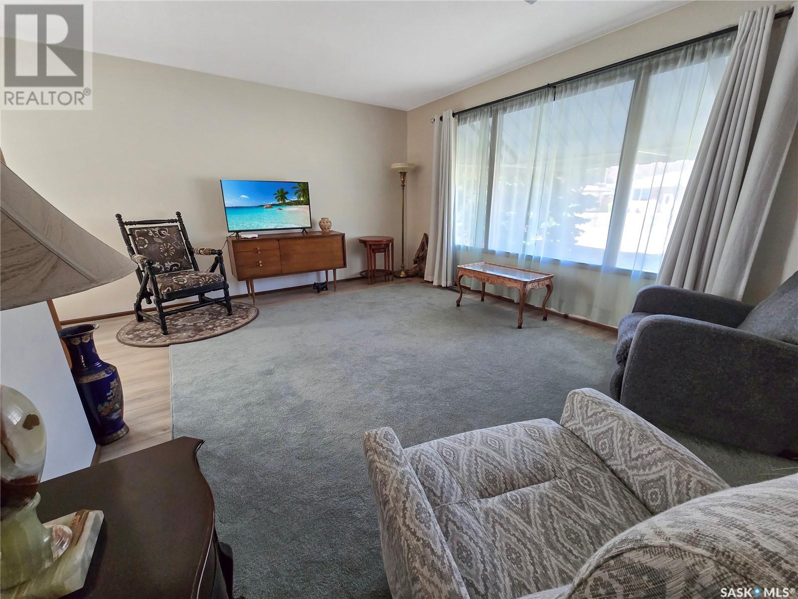 325 Hudson Avenue S, Fort Qu'appelle, Saskatchewan  S0G 1S0 - Photo 4 - SK004017
