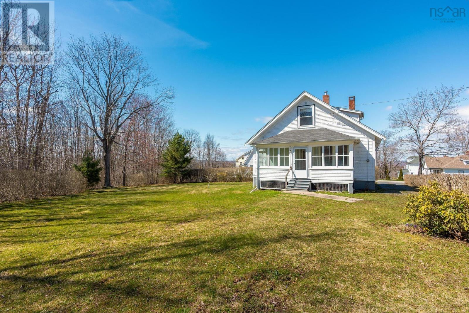538 Churchill Street, Windsor, Nova Scotia  B0N 2T0 - Photo 40 - 202509277