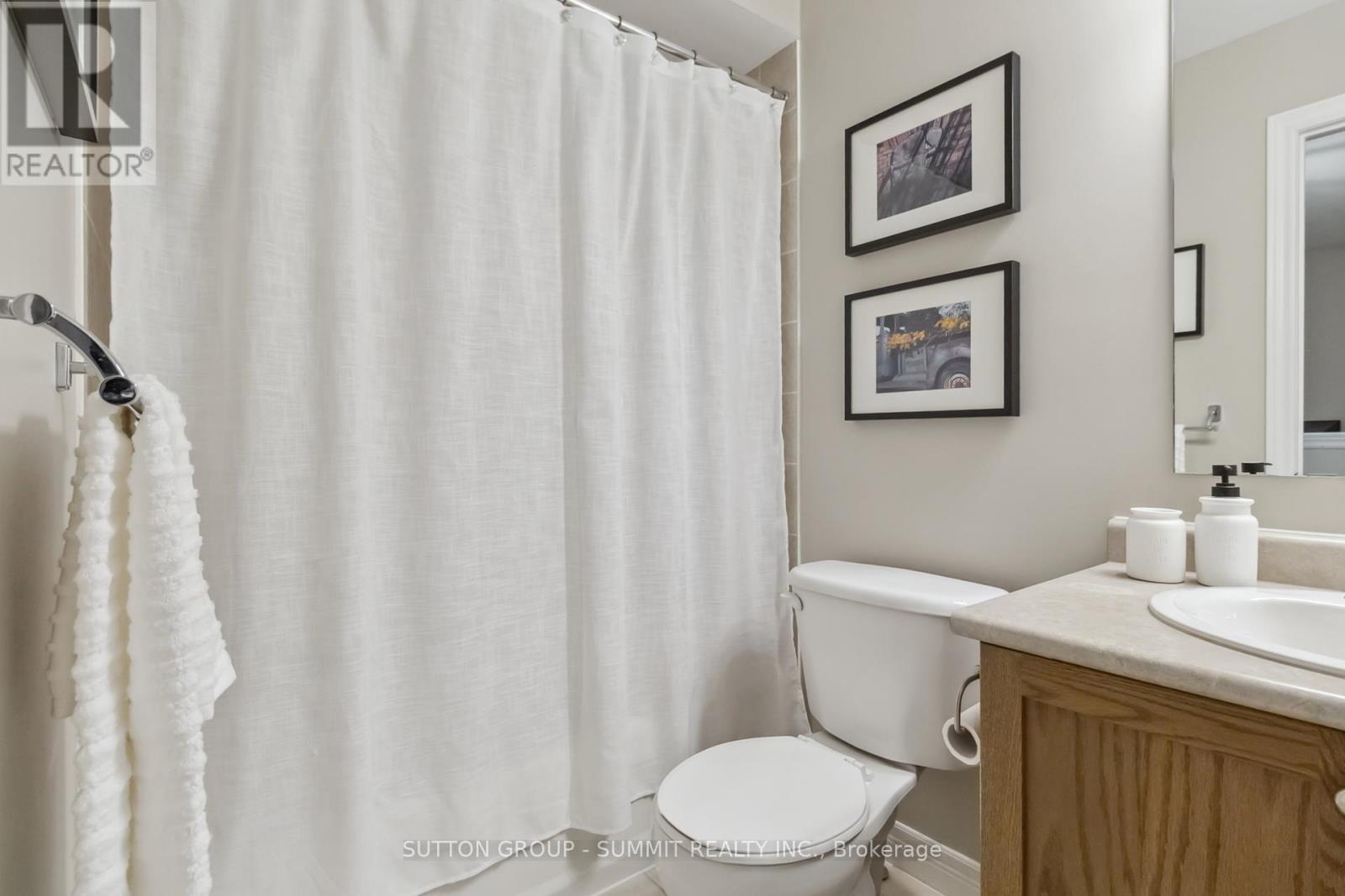 38 - 2280 Baronwood Drive, Oakville, Ontario  L6M 4Z5 - Photo 23 - W12113449