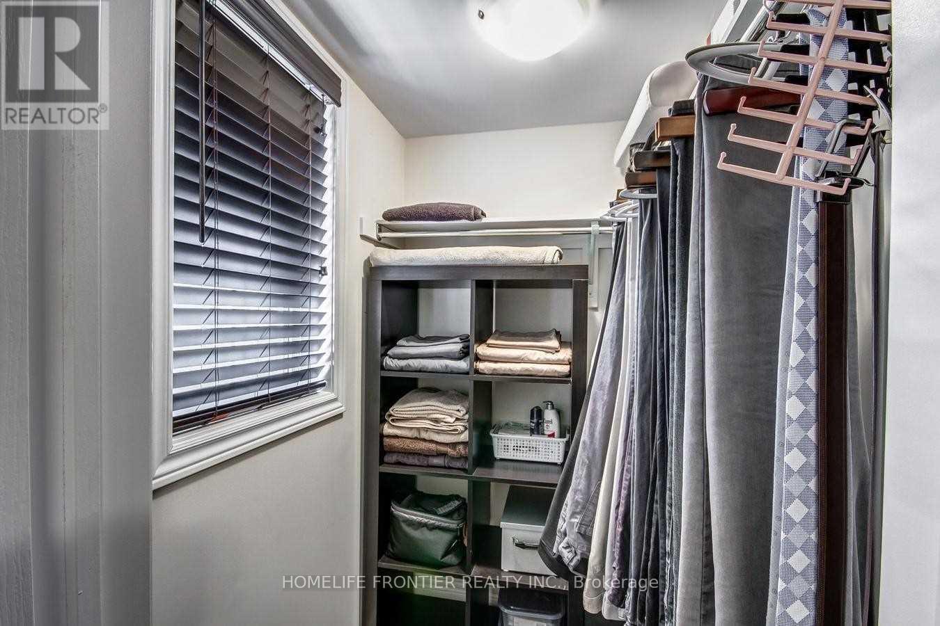 6 - 137 Isaac Devins Boulevard, Toronto, Ontario  M9M 0C4 - Photo 20 - W12113473