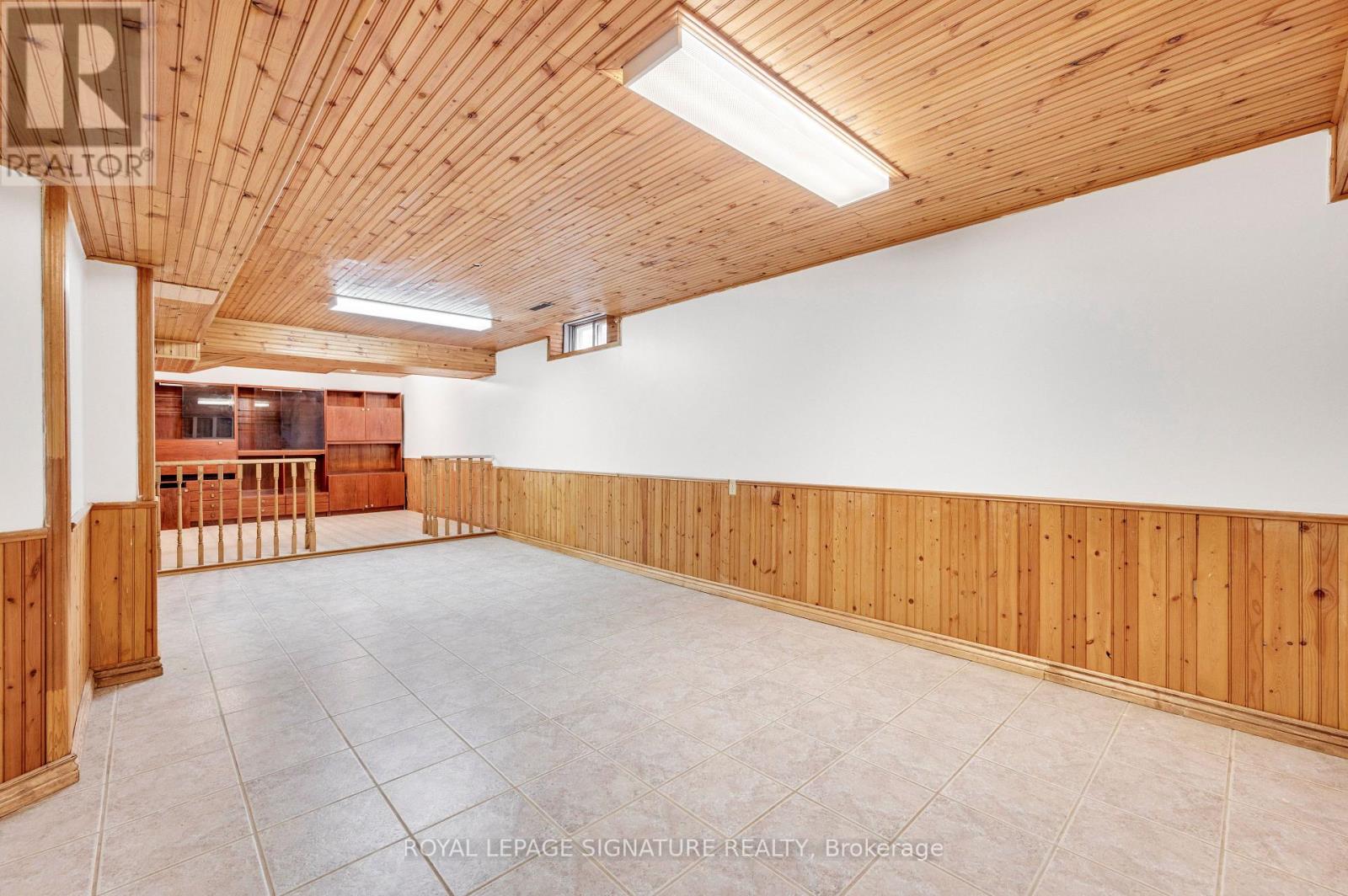337 Assiniboine Trail, Mississauga, Ontario  L5R 2Y2 - Photo 38 - W12113489