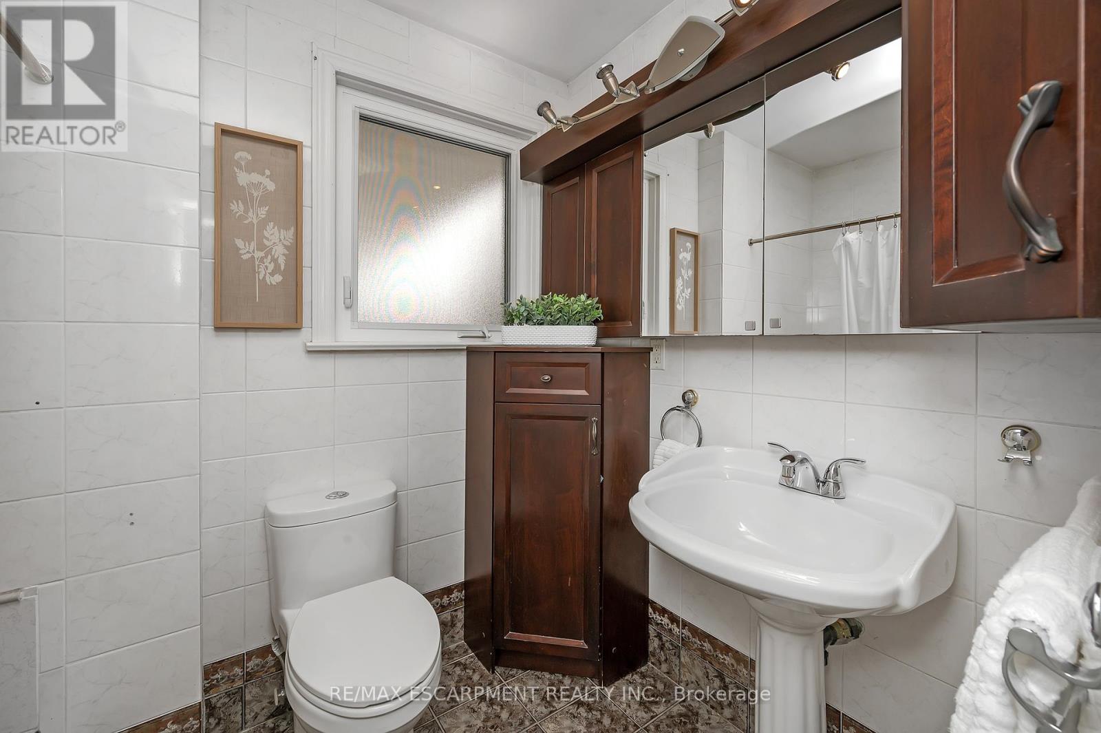 1278 Canvey Crescent, Mississauga, Ontario  L5J 1S1 - Photo 15 - W12113508
