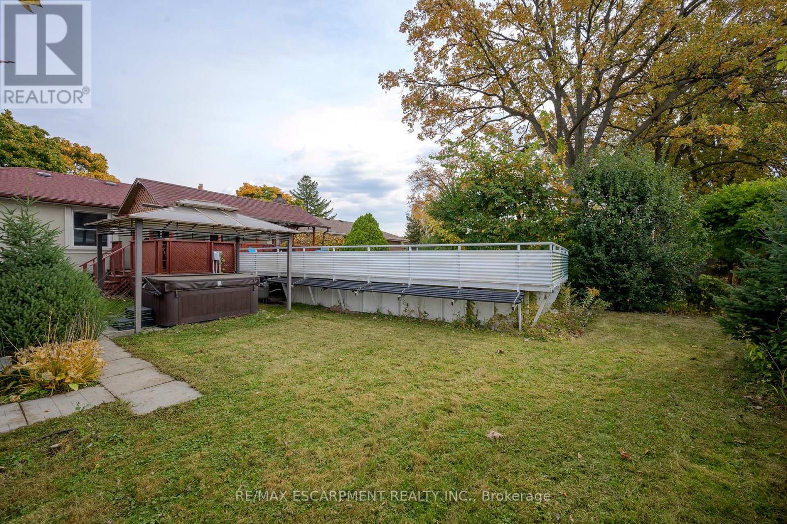 1278 Canvey Crescent, Mississauga, Ontario  L5J 1S1 - Photo 39 - W12113508