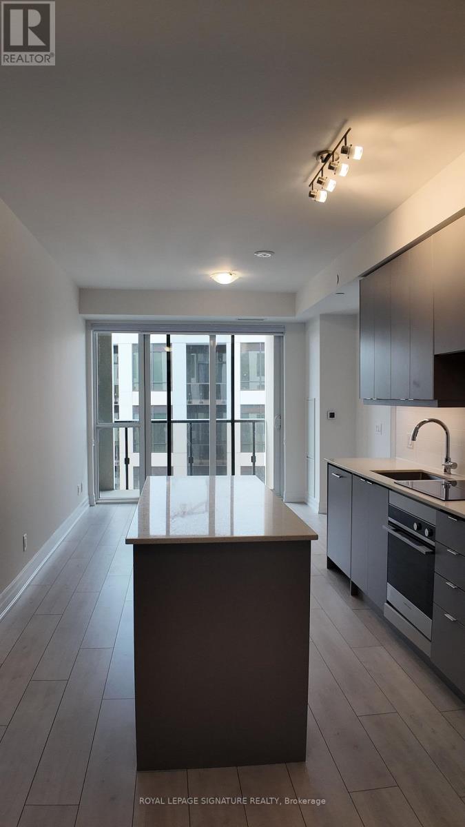 3810 - 30 Elm Drive W, Mississauga, Ontario  L5B 0N6 - Photo 4 - W12113534