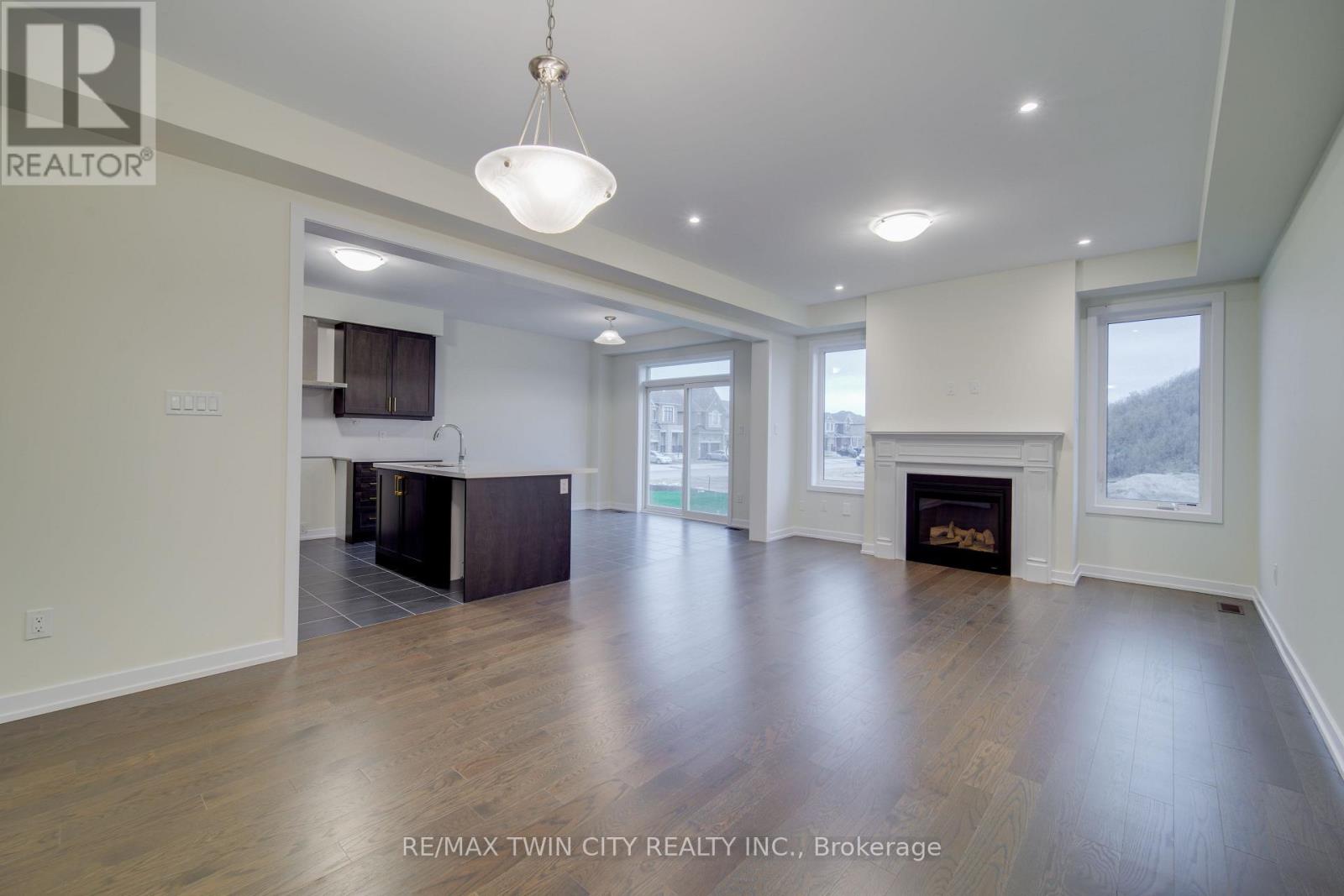 Property at 129 LUMB DRIVE image 5