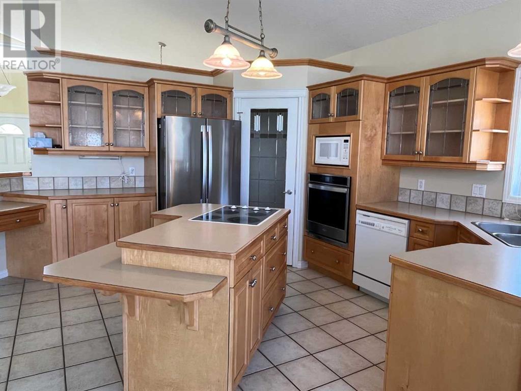 Property at 258 Fairmont Garden Road S image 5