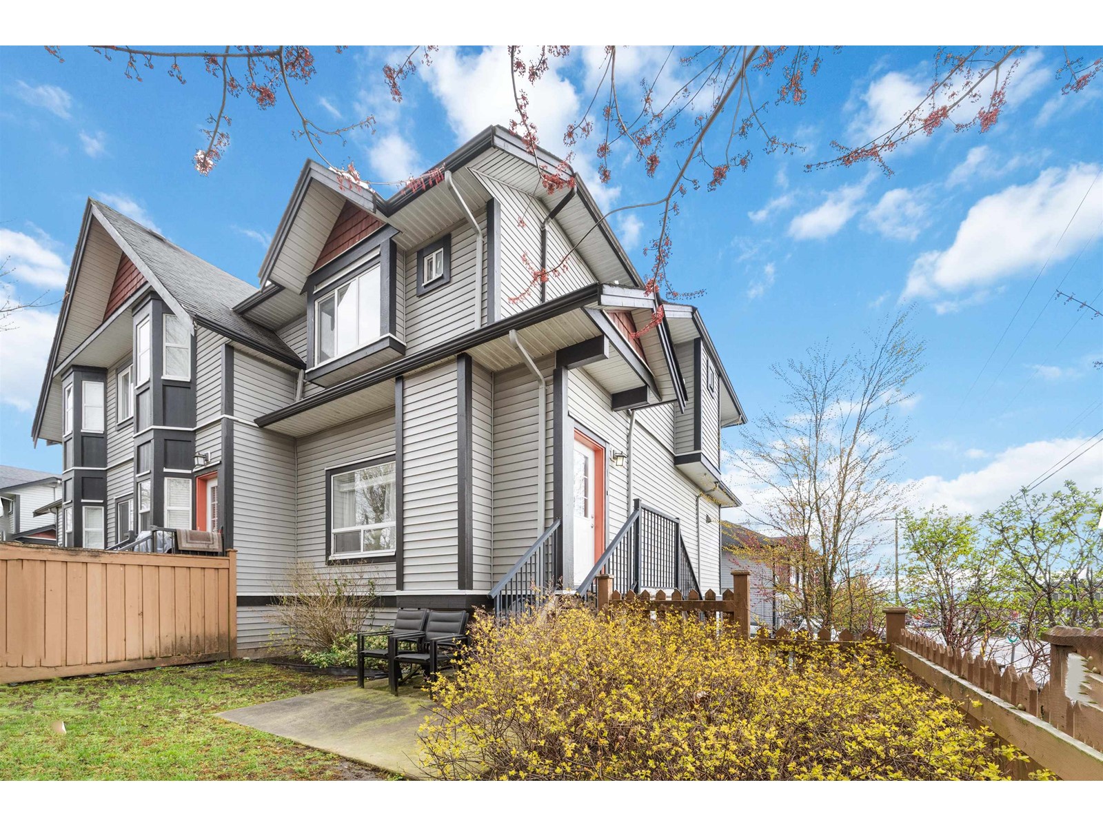 1 31235 UPPER MACLURE ROAD, Abbotsford, British Columbia